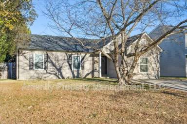 Main picture of 955 Woodcreek Dr