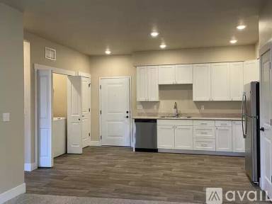 Main picture of Grant Creek Village Apartments