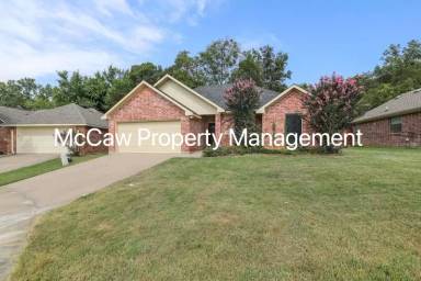 Main picture of 2119 Dixie St