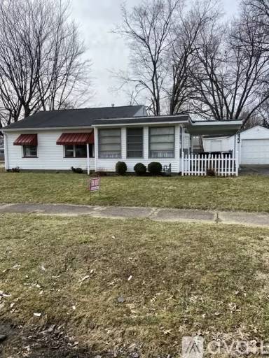 Main picture of 2422 Nesmith Lake Blvd