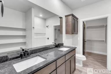 Main picture of 617 E Pams Dr