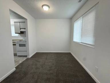Main picture of 2742 Jessup Rd