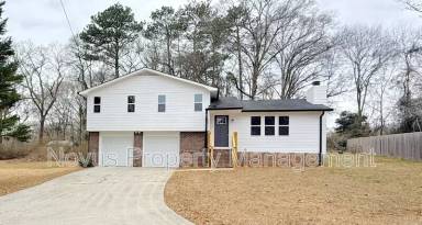 Main picture of 105 Woodbine Dr