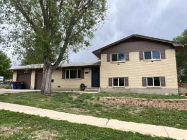 Main picture of 1333 Holmes Dr