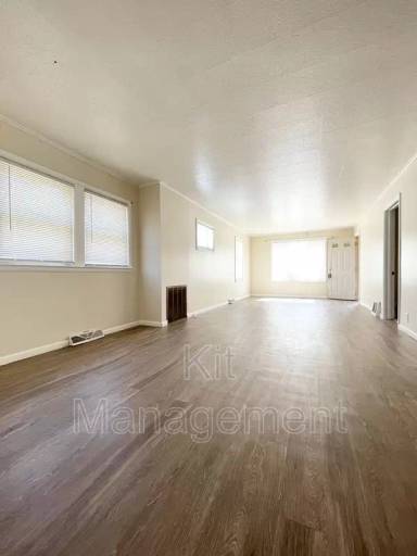 Main picture of 3953 Woodhaven Dr