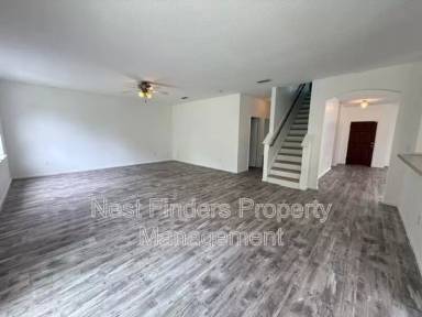Main picture of 912 Churchhill Ln