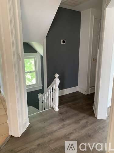 Main picture of 211 Brunswick Ave
