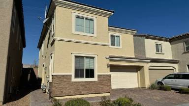 Main picture of 5233 Fiery Sky Ridge St
