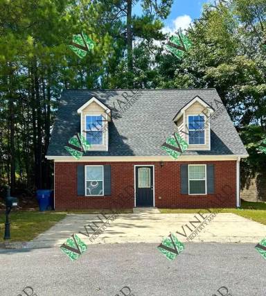 Main picture of 101 Twin Pines Ct