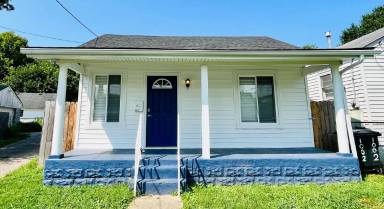 Main picture of 1002 Lincoln Ave