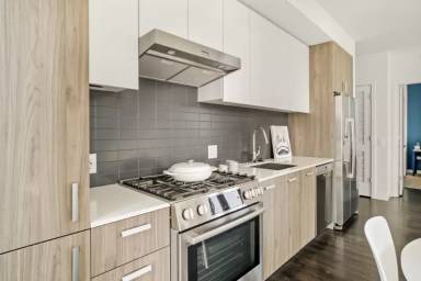 Main picture of 445 E Waterside Dr