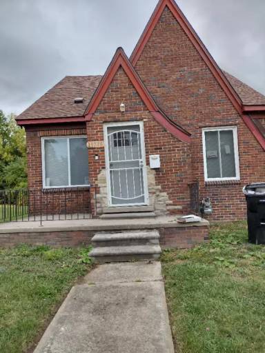 Main picture of 13778 Capitol St
