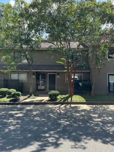 Main picture of 1837 Gray Ridge Cv