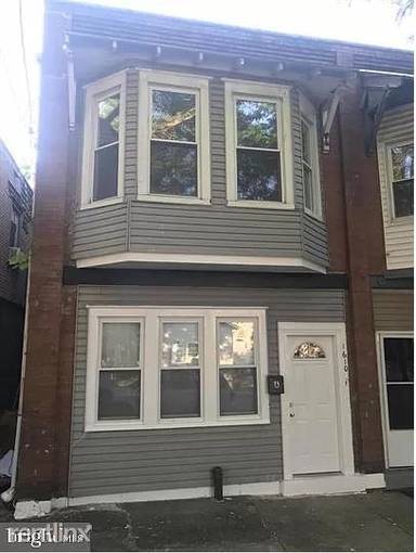 Main picture of 1610 E State St