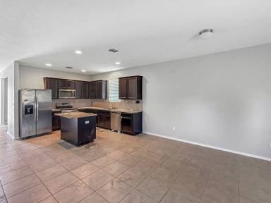 Main picture of 8734 Anton Schumann Dr