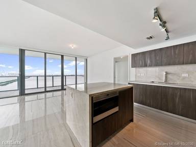 Main picture of One Paraiso Condo