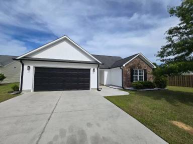 Main picture of 302 Kingston Rd