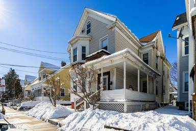 Main picture of 11 Reedsdale St