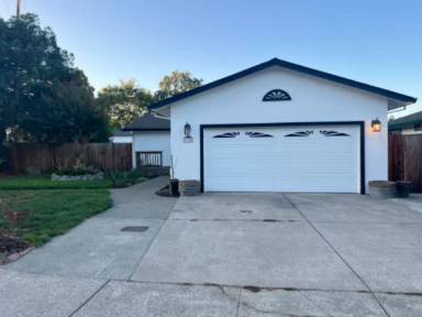 Main picture of 799 Park Glen Dr
