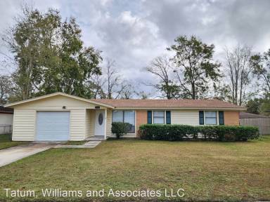 Main picture of 773 Perryman Ln W