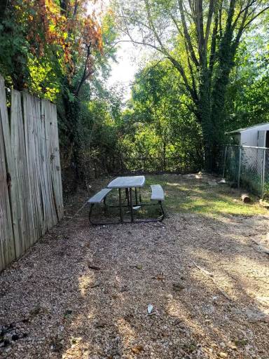 Main picture of 4161 Hollins Ferry Rd