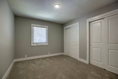 Main picture of 119 N 41st St