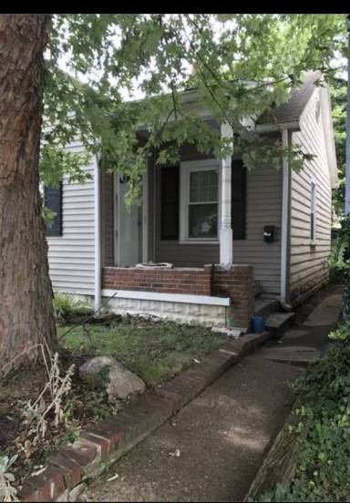 Main picture of 504 E Michigan St