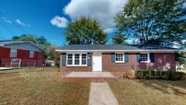 Main picture of 805 Anthony St