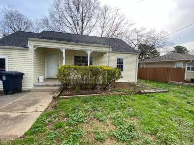 Main picture of 1706 Castleberry Ave