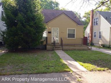 Main picture of 18557 Fielding St