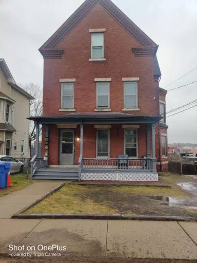 Main picture of 85 Lincoln St