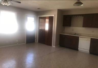 Main picture of 3000 W Cypress Dr