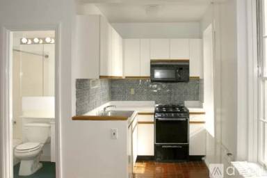 Main picture of 411 E 76th St