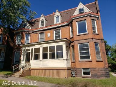 Main picture of 116 N 7th Ave E