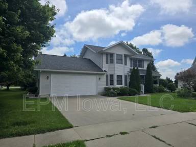 Main picture of 4710 Donald Dr