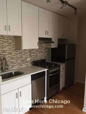 Main picture of 2520 W Leland Ave