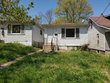 Main picture of 5545 Hamilton Ave