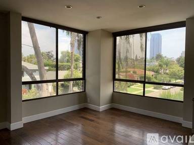 Main picture of 2304 S Beverly Glen Blvd