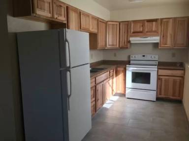 Main picture of 712 S 1st St W