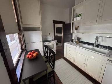 Main picture of 201 S Main St