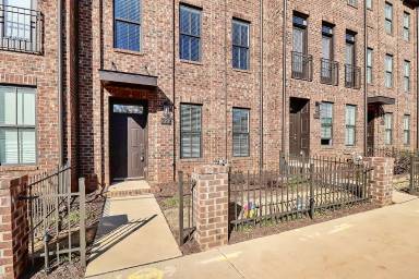 Main picture of 222 Gilead Rd