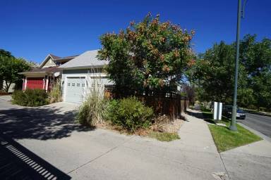 Main picture of 2523 Alton St