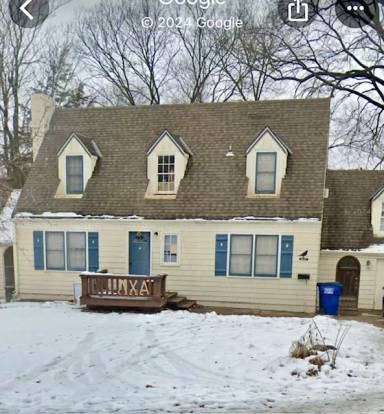 Main picture of 1635 Indiana St