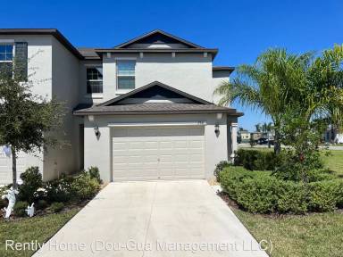 Main picture of 756 Royal Empress Dr