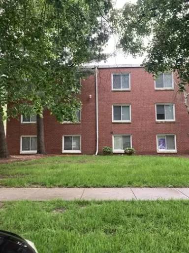 Main picture of 709-11 W Church St