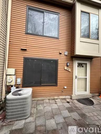 Main picture of 23 Docena Ct