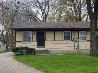 Main picture of 326 Bellevue St SE