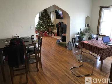 Main picture of 1259 W 6th Ave