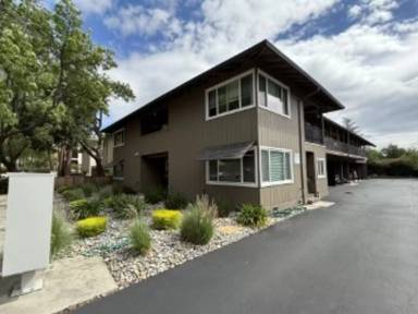 Main picture of 210 Rushmore Ln