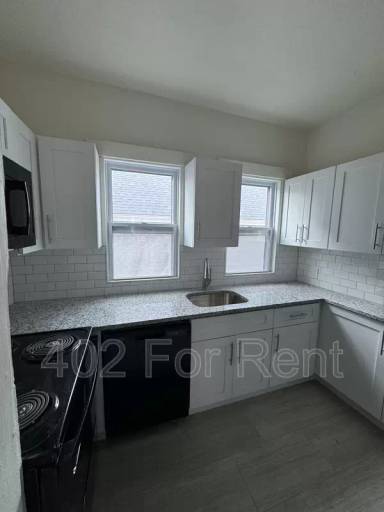 Main picture of 3123 N 60th St